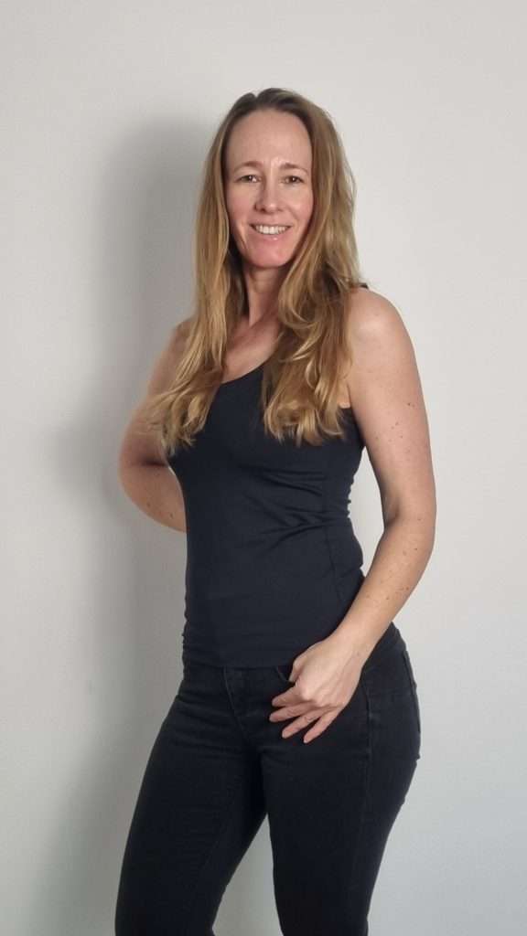 Melanie R._29